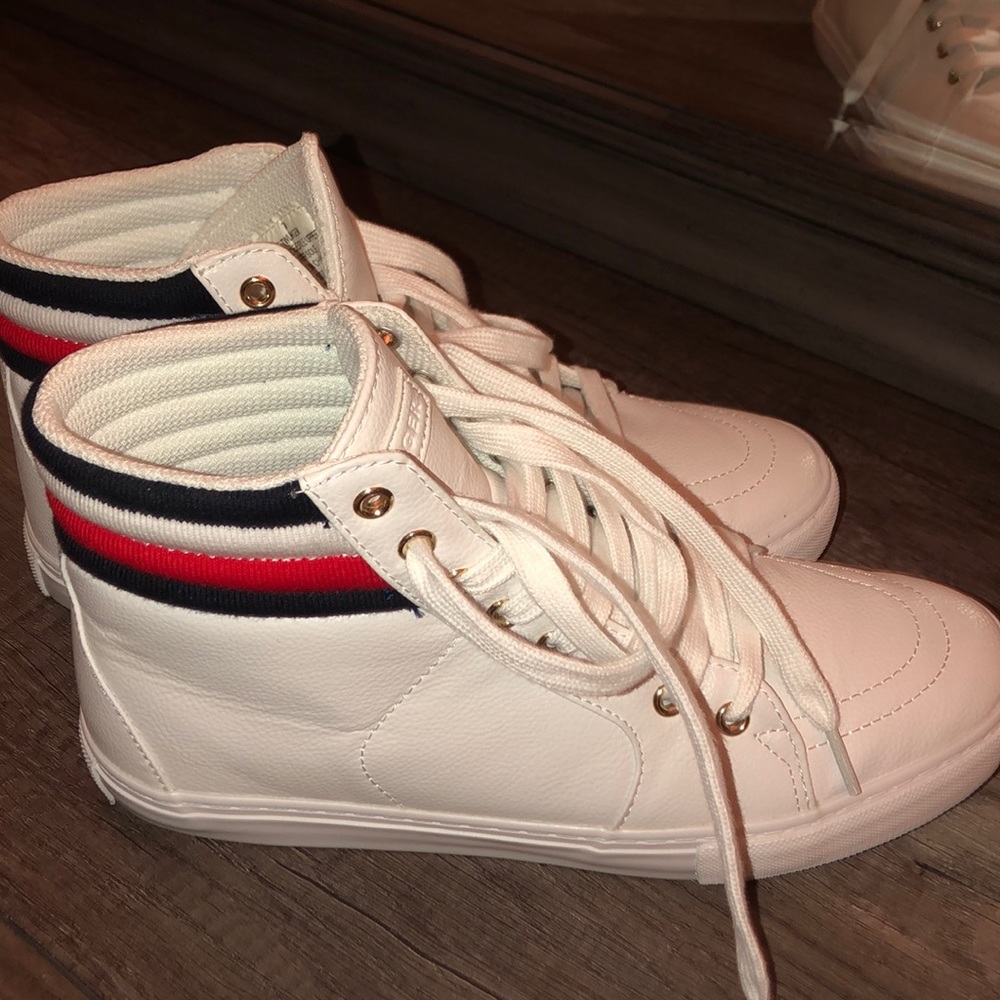 Brand new Tommy Hilfiger hightops